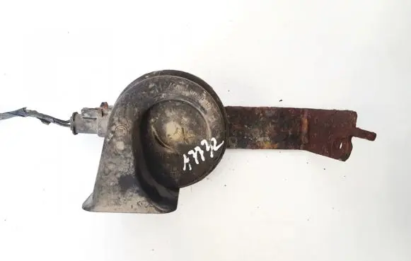 Chrysler 300M Horn signal e9703881157