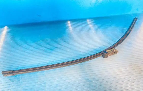Volvo C30 Windshield/front glass wiper blade 
