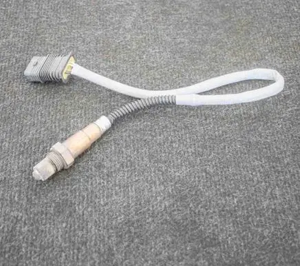 BMW Z4 E89 Lambda probe sensor 75891220258010239