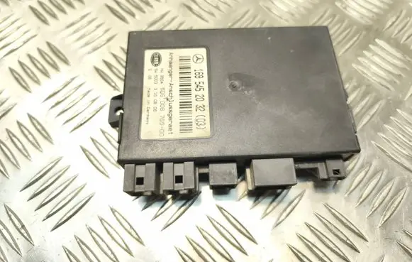 Mercedes-Benz C W203 Air suspension control unit module (rear) 1695452032 5DS00876900
