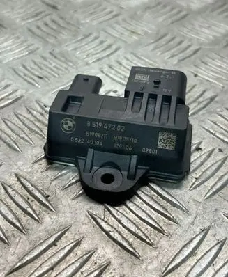 BMW 5 F10 F11 Glow plug pre-heat relay 8519472