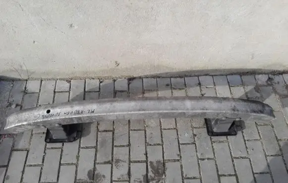 Mercedes-Benz ML W164 Rear bumper cross member