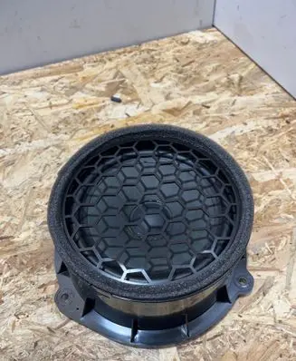 Audi Q8 Rear door speaker 4M8035411A