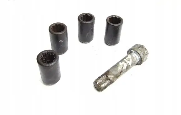 Land Rover Range Rover L322 Nuts/bolts 