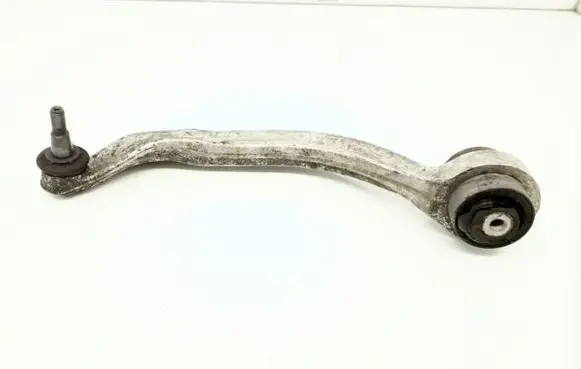 Volkswagen PASSAT B5.5 Front control arm