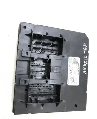 Volkswagen Tiguan Allspace Comfort/convenience module 5Q0937086CD