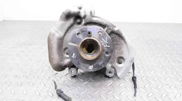 BMW i3 Front wheel hub 6852159 6865794