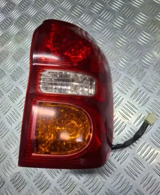 Toyota RAV 4 (XA20) Rear/tail lights