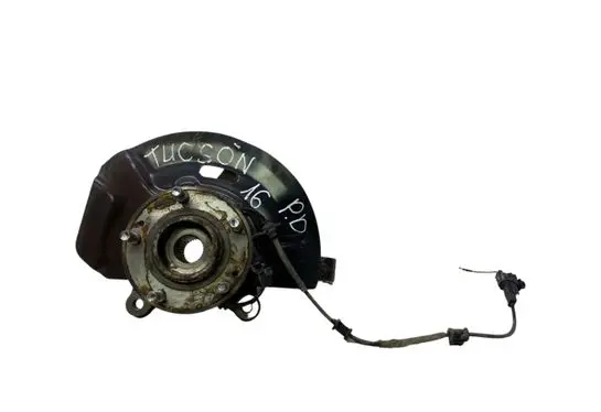 Hyundai Tucson TL Front wheel hub