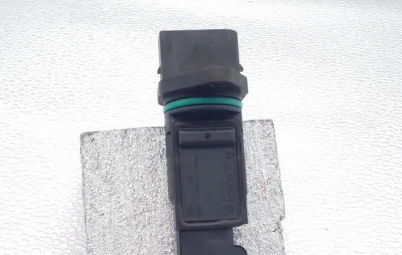 BMW X5 E53 Mass air flow meter F00C2G2029 086292A