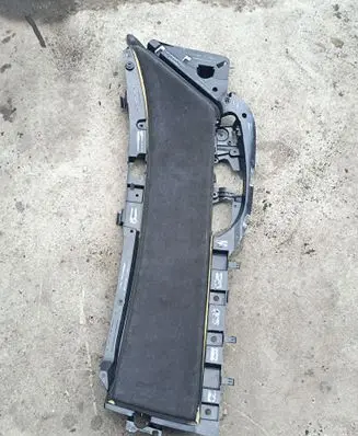 Audi Q7 4L Front door card panel trim T0022501