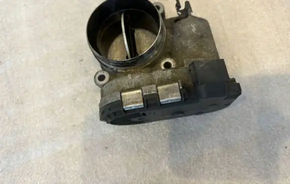 Mercedes-Benz C W204 Throttle valve A6460900970 0280750230 6460900970