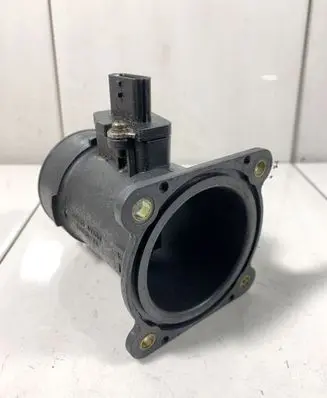 Nissan X-Trail T30 Mass air flow meter 22680AW400