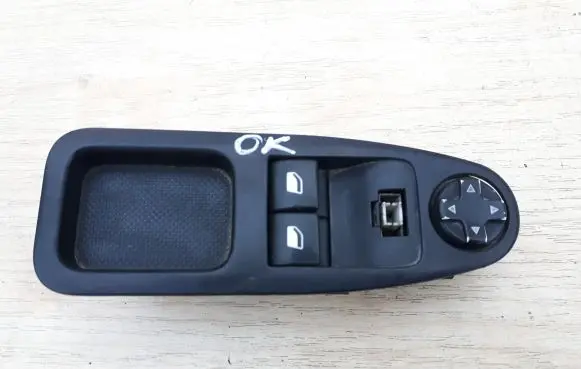 Fiat Scudo Electric window control switch E2986308 1499608898