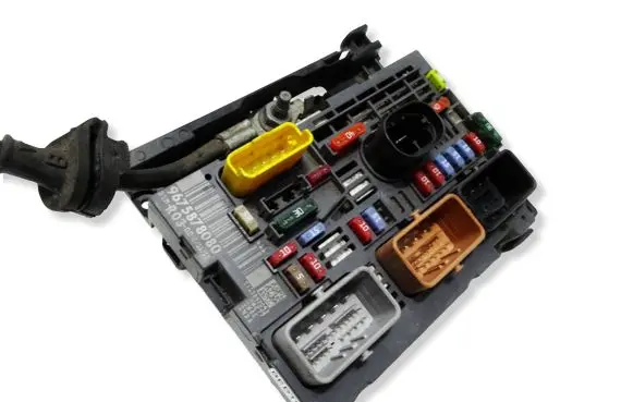 Citroen Jumpy Fuse module 9675878080