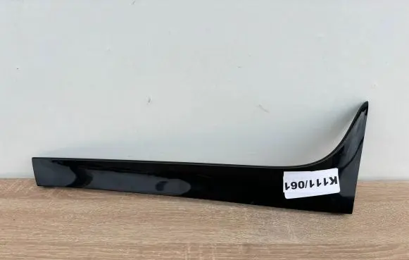 Volkswagen Golf Sportsvan Rear window tailgate spoiler 510805946