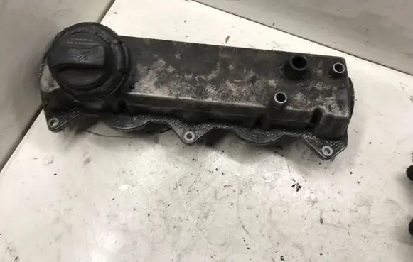 Rocker cam cover