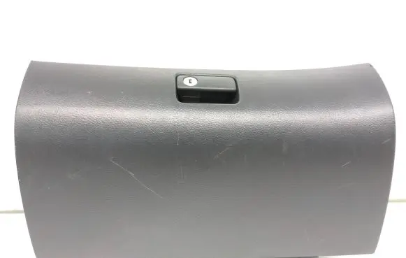 Toyota Avensis T250 Glove box 5555005070