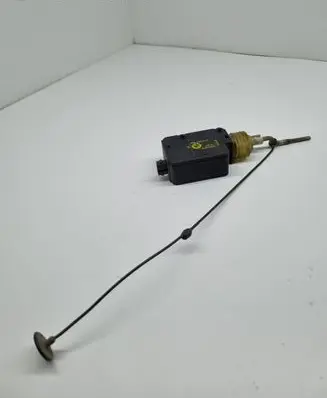 BMW 3 E36 Central locking motor 8353013 67118353013