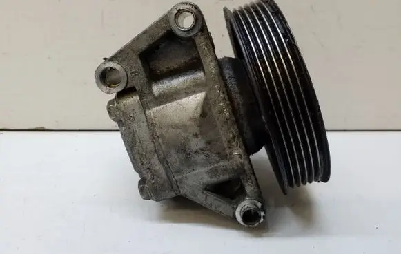 Ford Mondeo MK IV Power steering pump 6G913A696CD