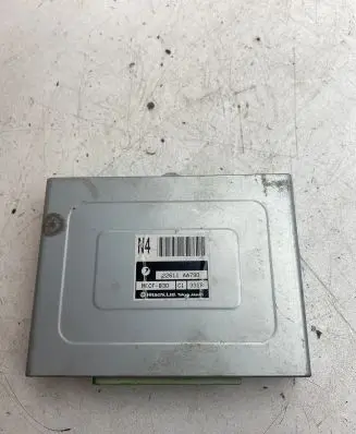 Subaru Impreza I Engine control unit/module 22611AA790
