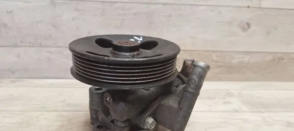 KIA Cerato Power steering pump 