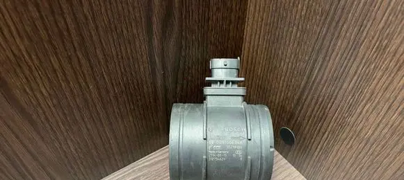 Iveco Daily 35 - 40.10 Mass air flow meter 0281006048 55219169