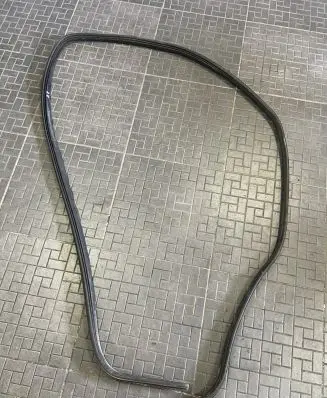 Iveco Daily 4th gen Front door rubber seal