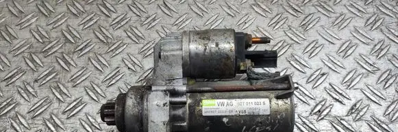Volkswagen Touran I Starter motor 02T911023S