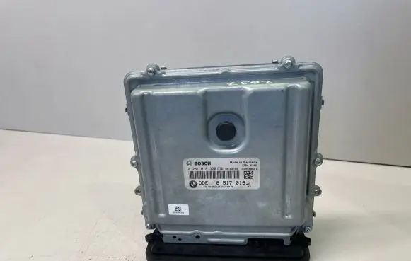 BMW X5 E70 Engine control unit/module 8517016 0281018320