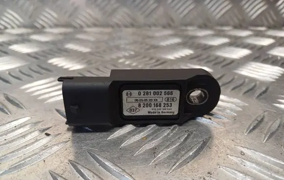 Nissan Qashqai Air pressure sensor 8200168253 0281002566