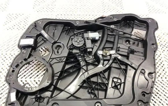 Alfa Romeo Stelvio Front door window regulator with motor 0130822068
