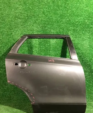 Suzuki SX4 S-Cross Rear door