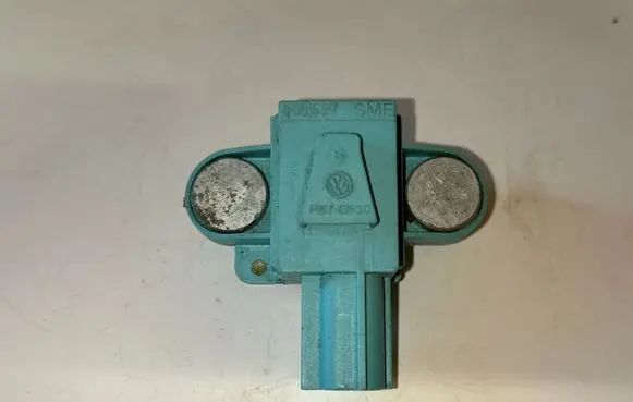 Audi A6 S6 C6 4F Airbag deployment crash/impact sensor 4F0955557