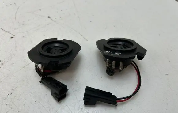 Chevrolet Tahoe Front door high frequency speaker 16172551