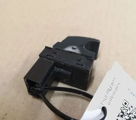 Volkswagen Golf Plus Electric window control switch