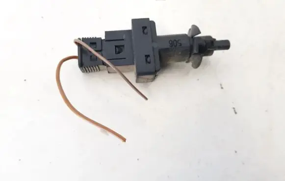 Mercedes-Benz E W210 Brake pedal sensor switch 0045452114