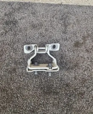 BMW 1 F20 F21 Tailgate/trunk/boot hinge 