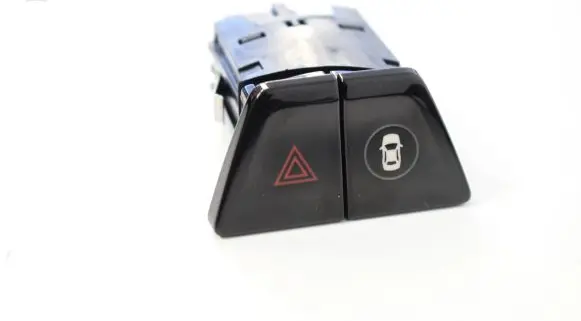 BMW 6 G32 Gran Turismo Hazard light switch 6993047 61316993047