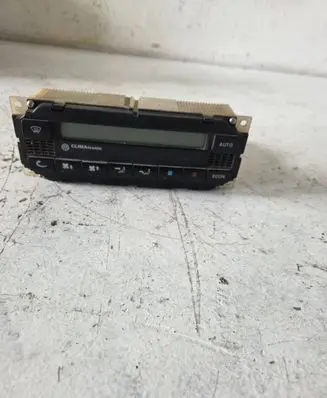 Volkswagen PASSAT B5 Climate control unit 5HB00761710 3B1907044B