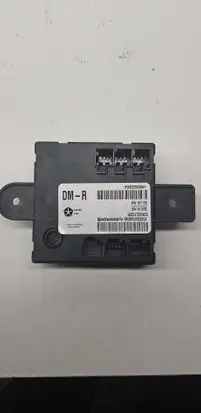 Chrysler Pacifica Sliding door control unit/module 68225096AF A2C7475250600 TRNRF337600YCA