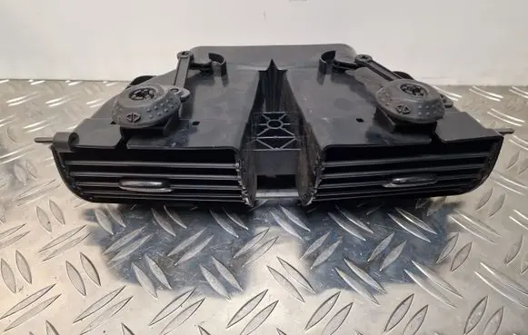 Mercedes-Benz A W168 Dash center air vent grill 1688300054