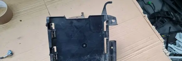 Audi A5 Other engine bay part 8W0907647A