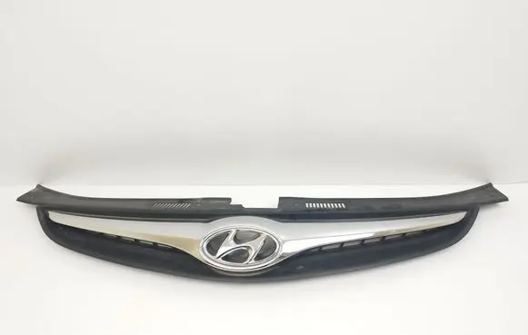 Hyundai i30 Front bumper upper radiator grill 863512R500