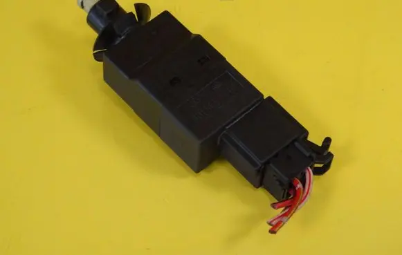 Mercedes-Benz A W168 Brake pedal sensor switch 0015452009