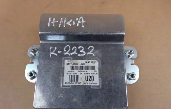 KIA Sorento Camera control unit module 95770C5200