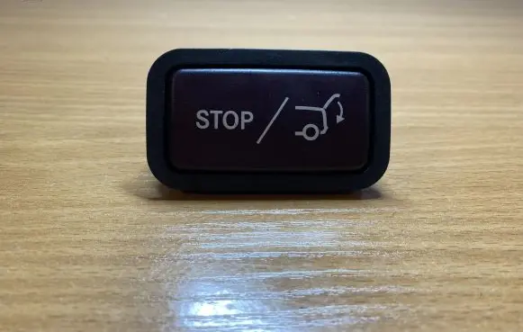 Mercedes-Benz E W212 Tailgate/boot open switch button C371 2128210651