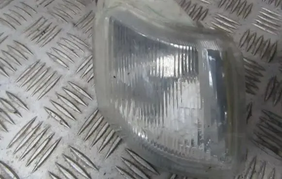 Front indicator light