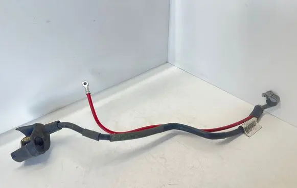 Positive cable (battery)