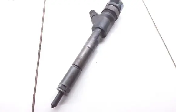 Toyota Yaris Fuel injector 2367033010 0445110085